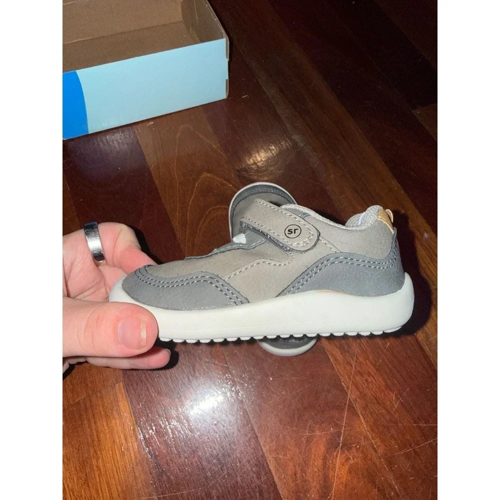 Stride Rite 360 Nick Boys Grey Sneakers Wide Fit Shoes Size 6M